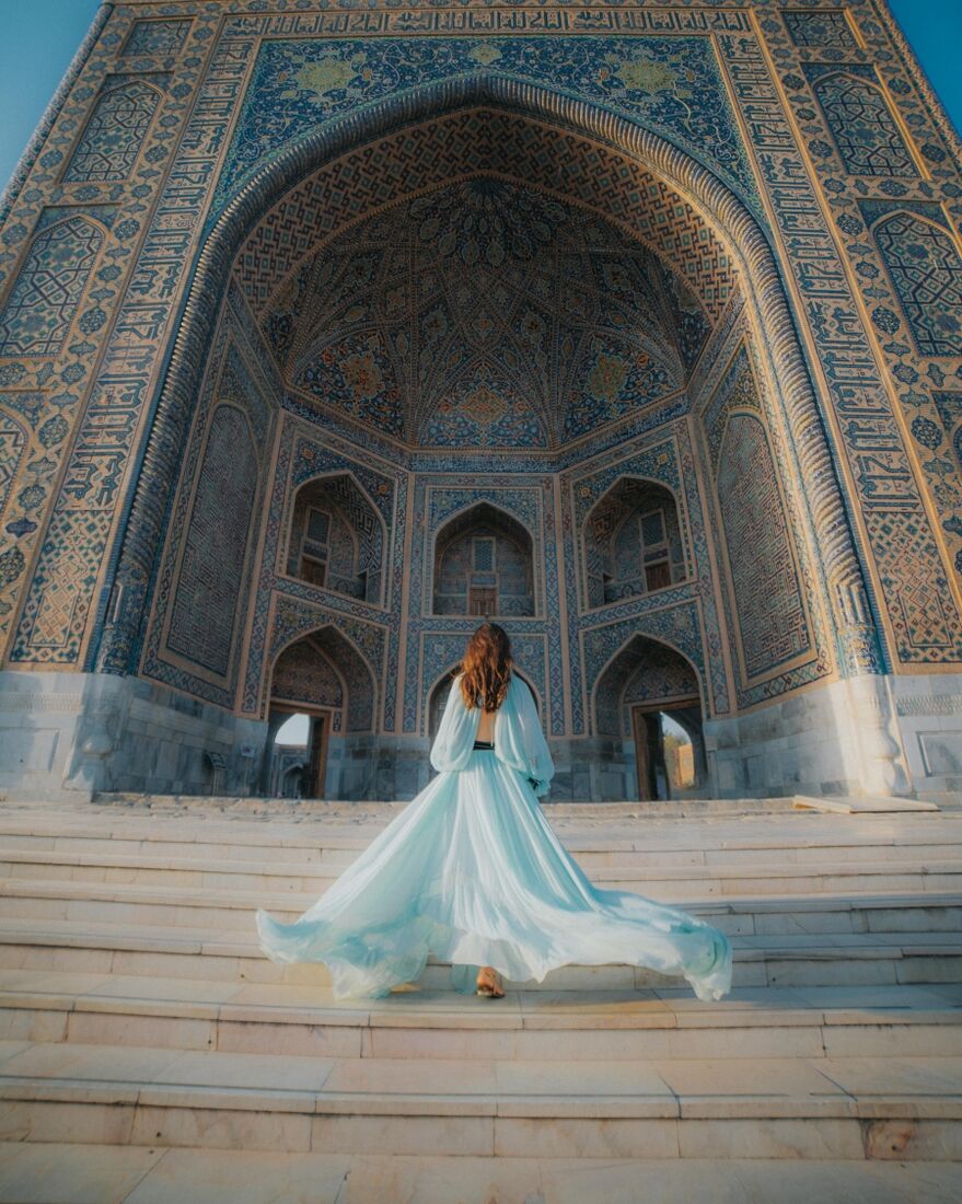 Location fashion at tiled architecture
